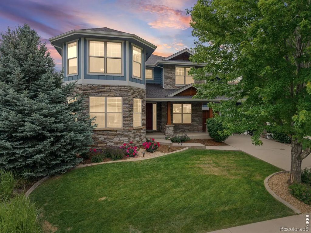 1824 E Seadrift Drive, Windsor