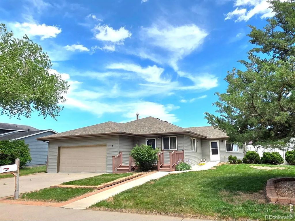 11 Princeton Court, Brush