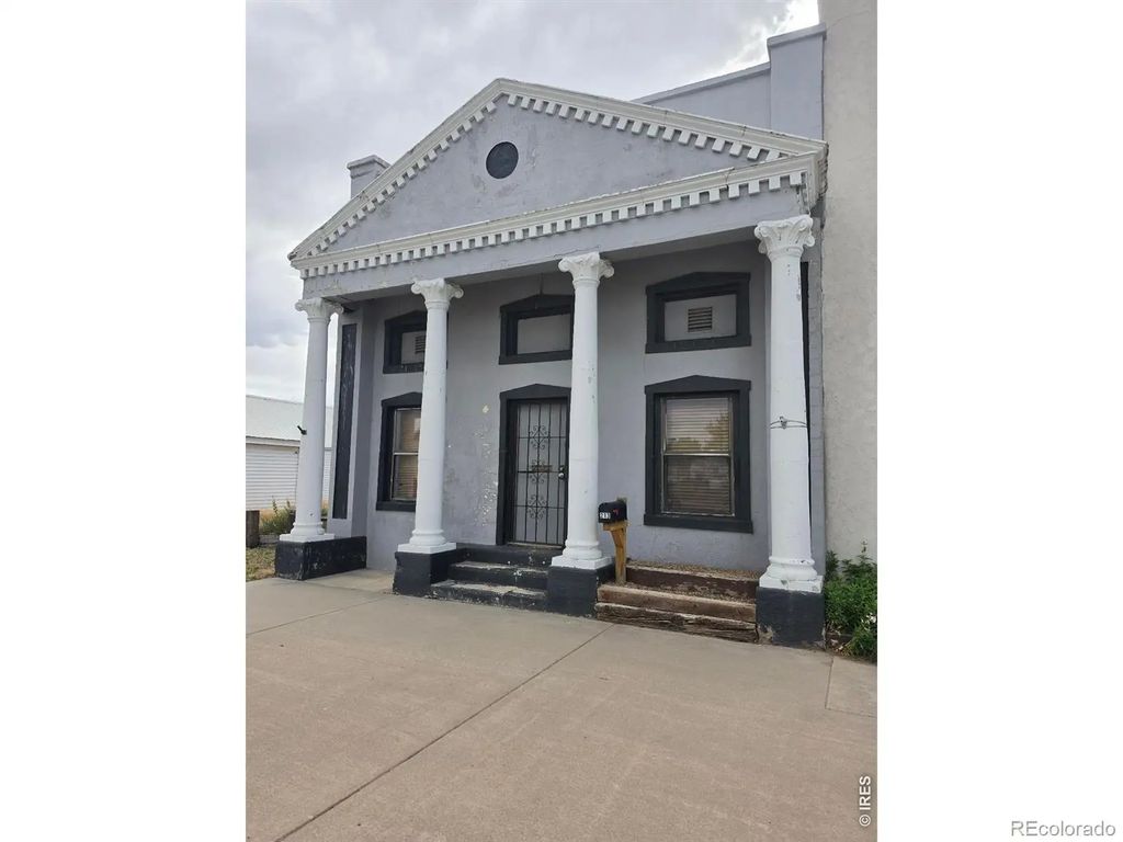 213 Main Street, Wiggins
