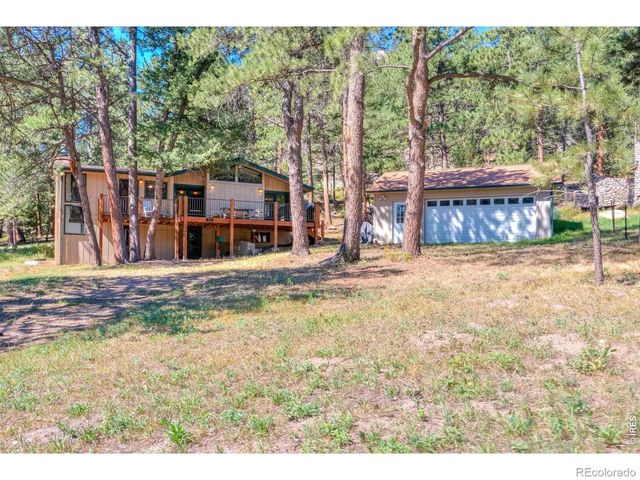 71 Cedar Drive, Lyons