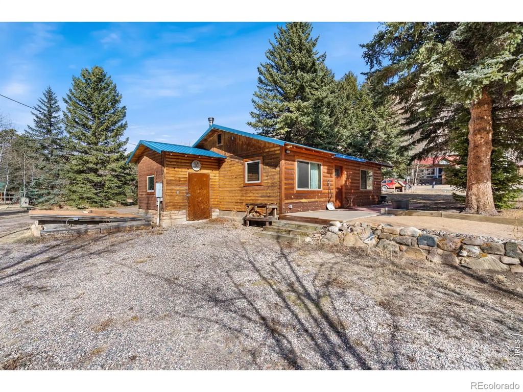 225 Meadow Lane, Bellvue