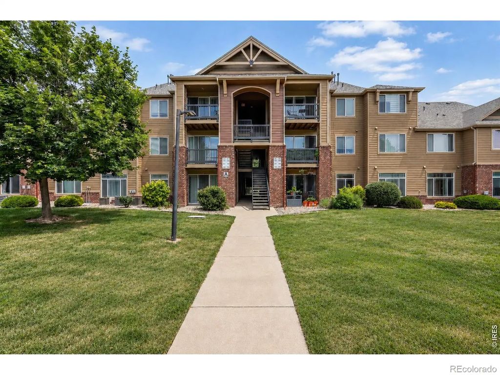2445 Windrow Drive 301, Fort Collins