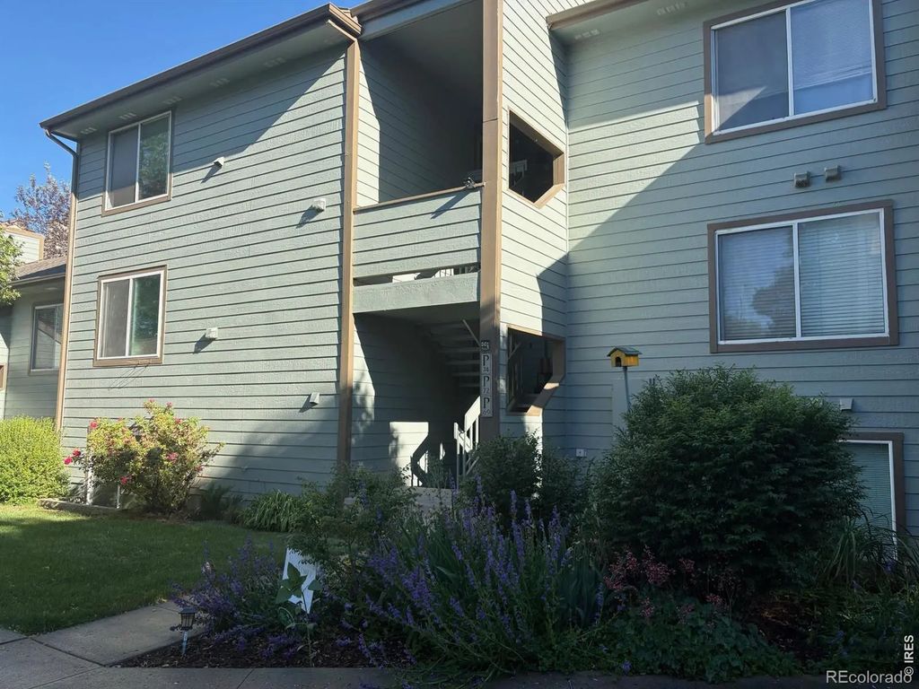 3465 Lochwood Drive P-74, Fort Collins