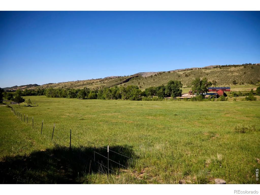 10127 Buckhorn Ridge Way, Loveland