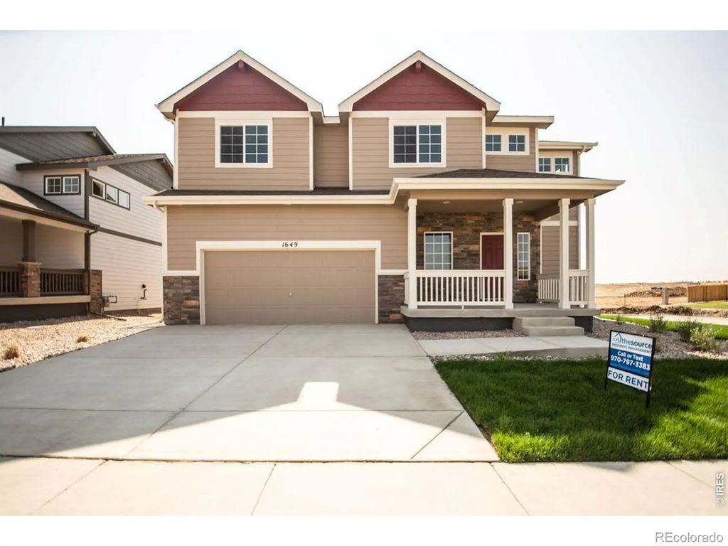 1649 Country Sun Court, Windsor