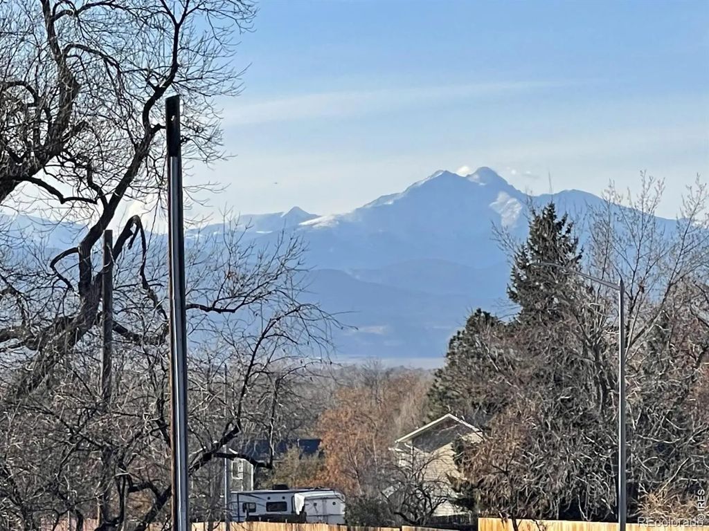 908 Sugarmill Avenue, Longmont