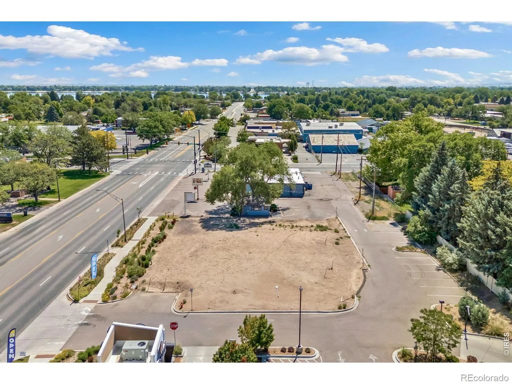 2004 W Eisenhower Boulevard, Loveland