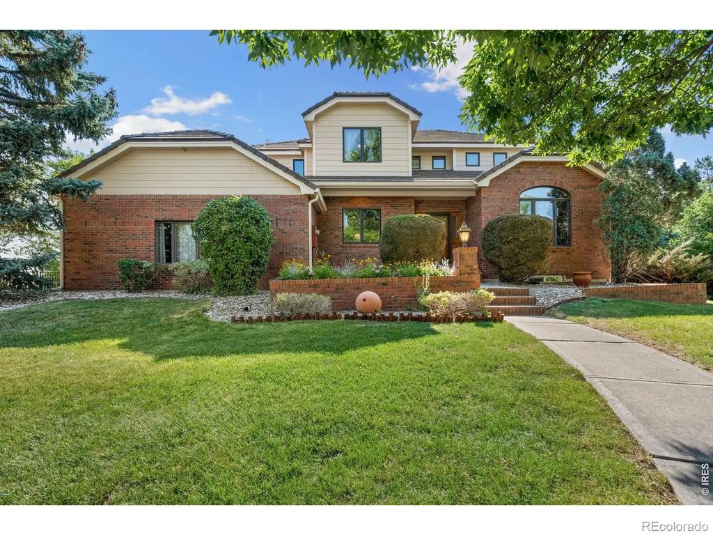 346 High Pointe Drive, Fort Collins