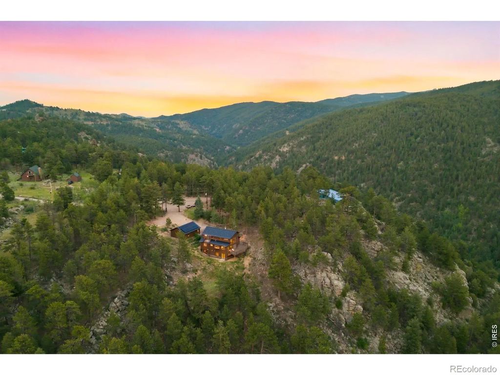 200 Rocky Knob Lane, Nederland
