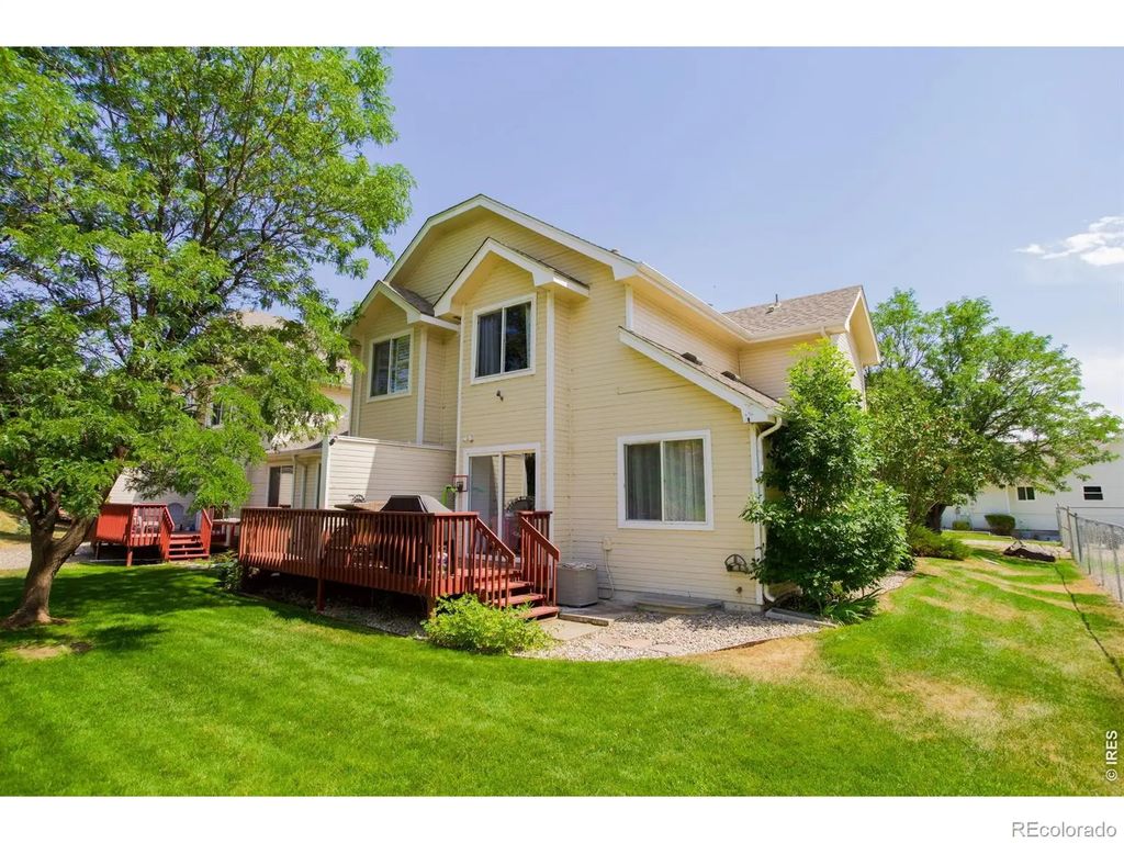 661 Moose Court, Loveland