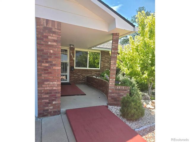 3659 Butternut Drive, Loveland
