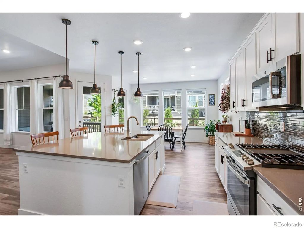 5103 Preserve Place, Firestone
