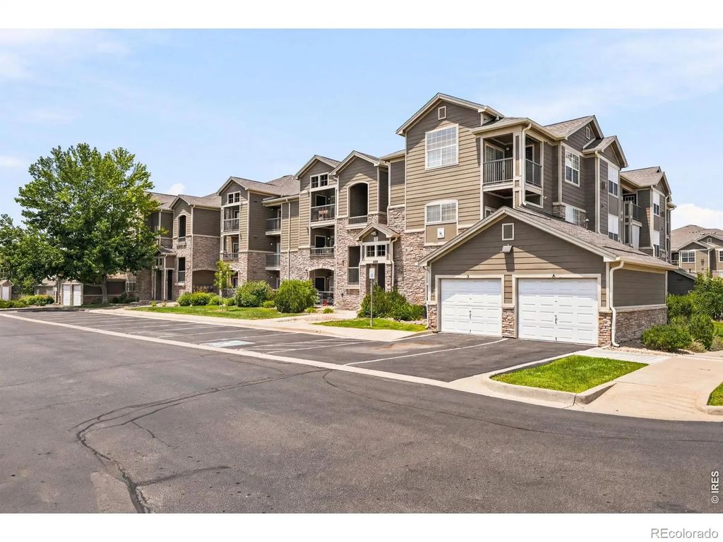 1435 Blue Sky Way 304, Erie