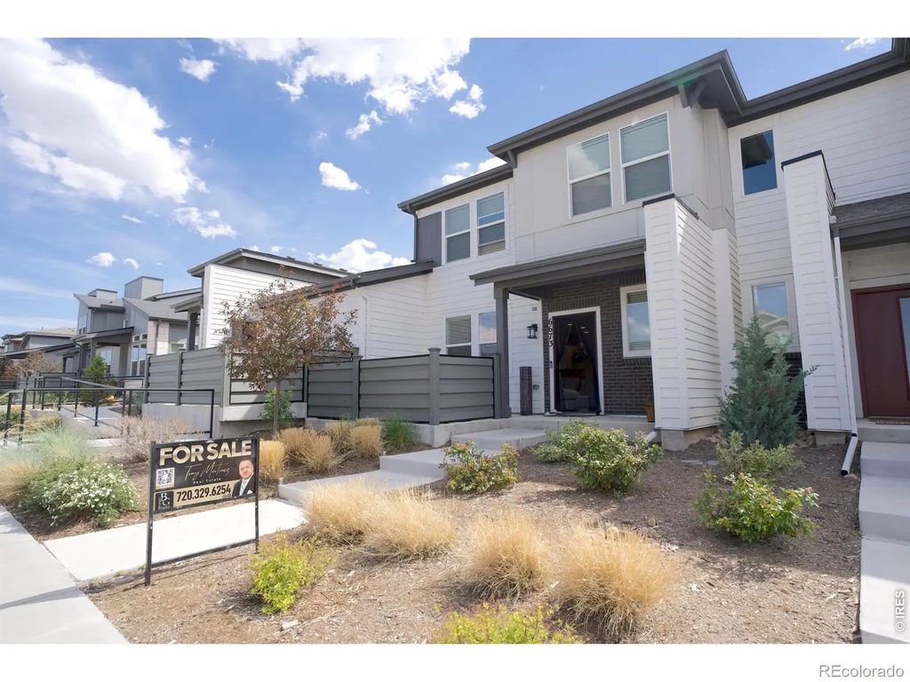6673 N Ceylon Street, Denver
