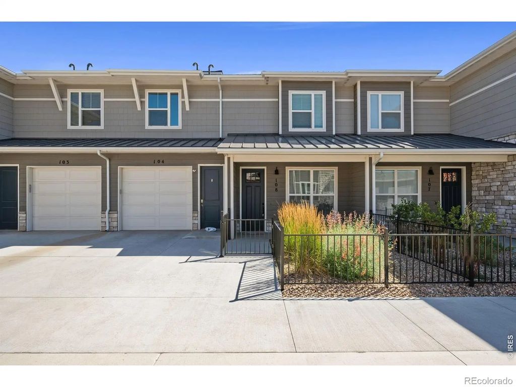 350 High Point Drive 108, Longmont