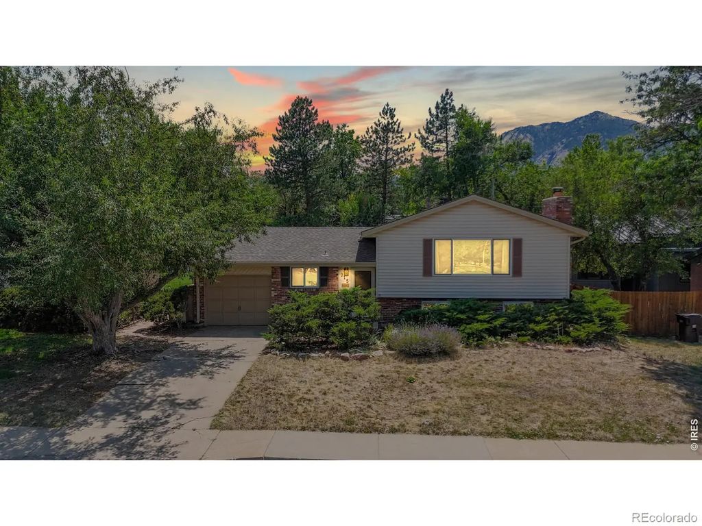 915 Yale Road, Boulder