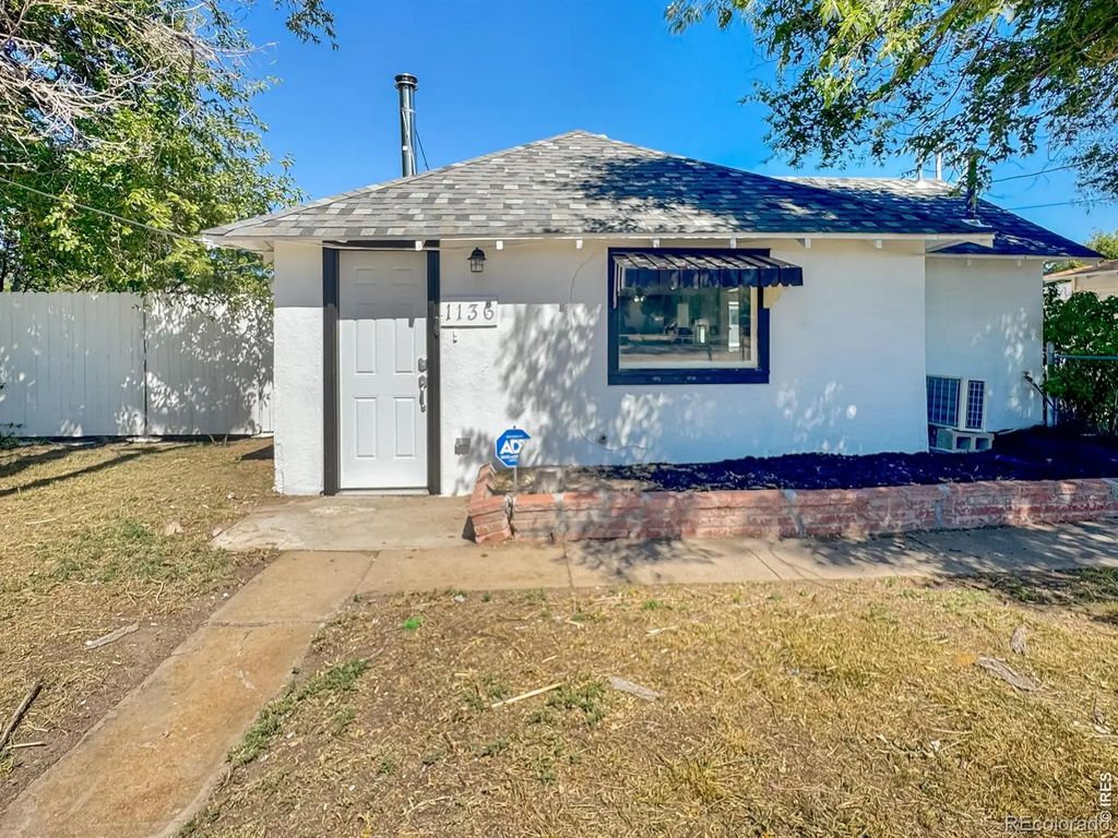 1136 N 7th Street, Sterling