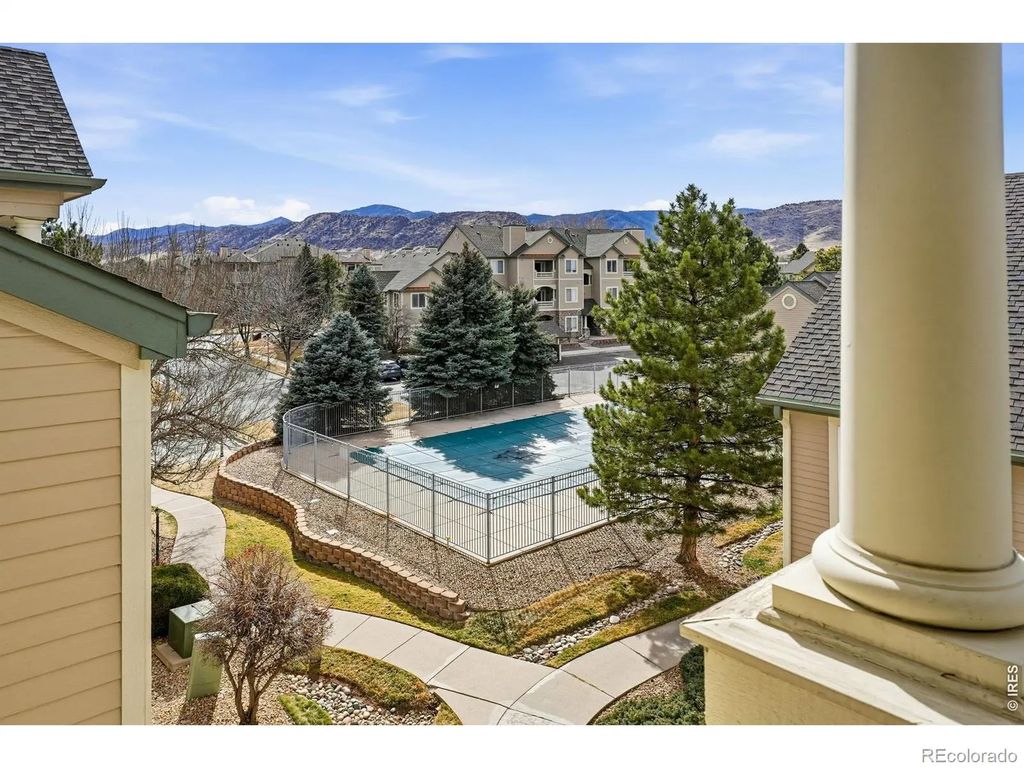 8329 S Independence Circle 306, Littleton