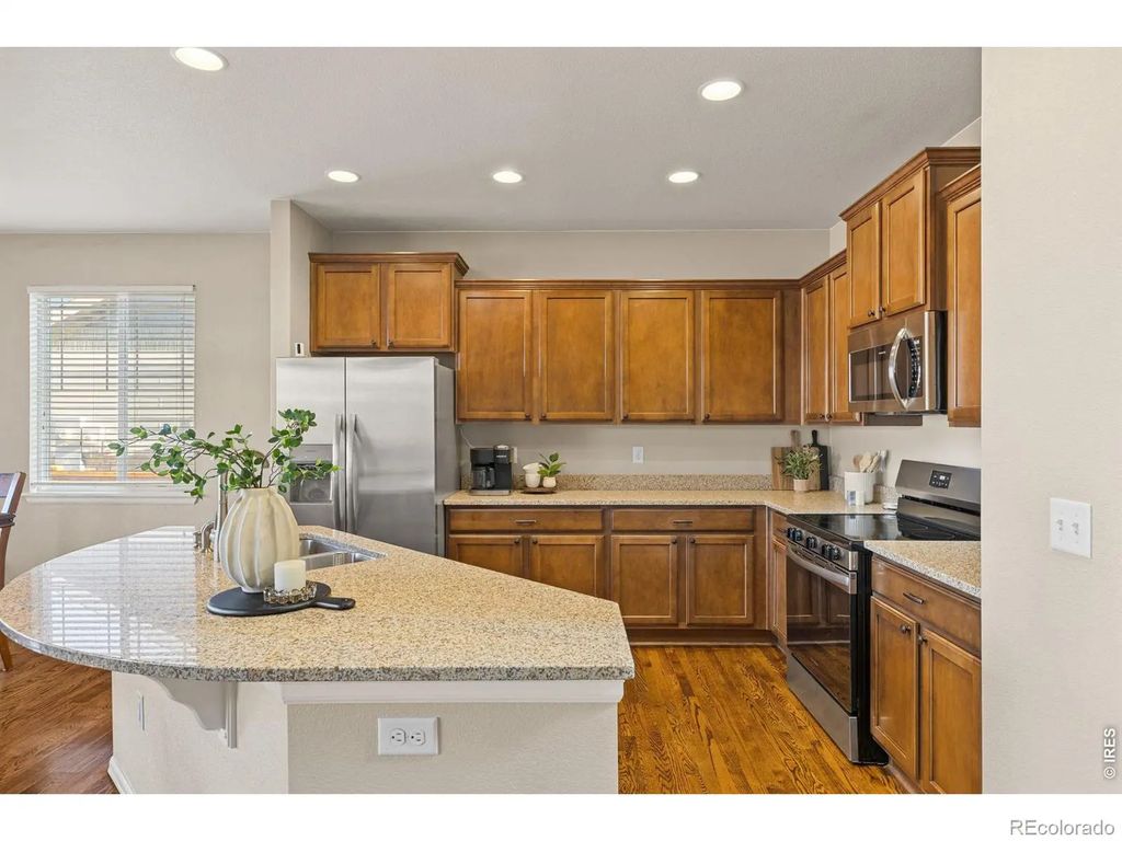 163 N Jamestown Way, Aurora