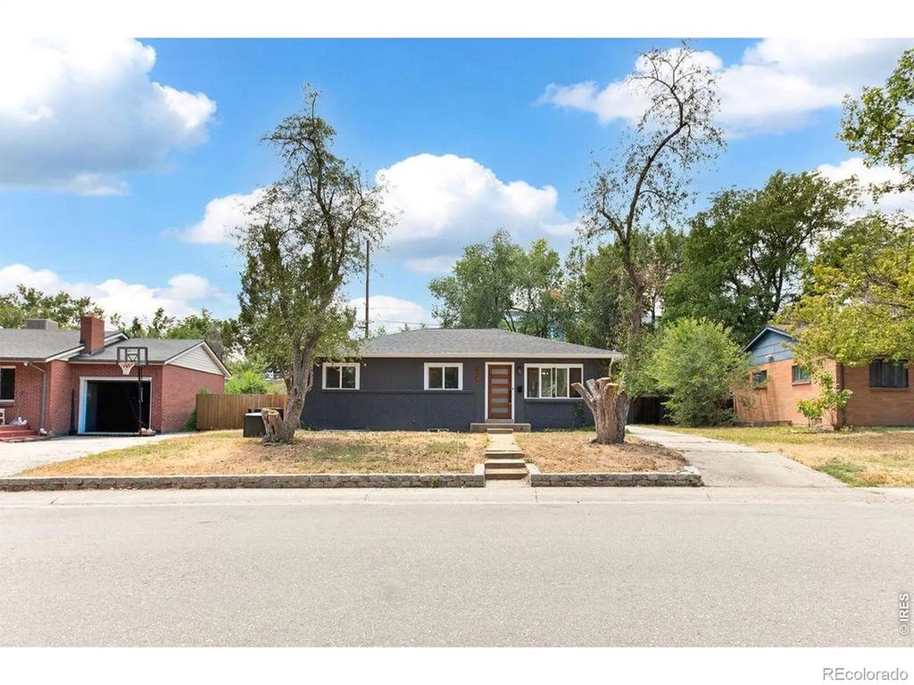 6010 Johnson Way, Arvada
