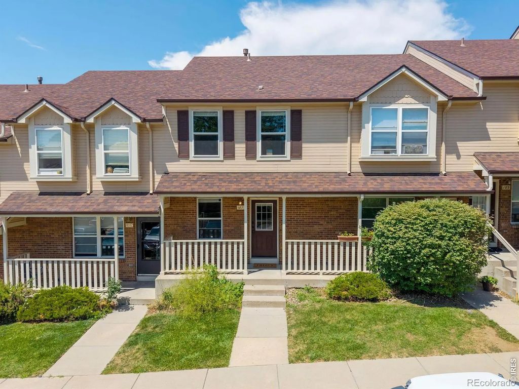 187 Pheasant Run, Louisville