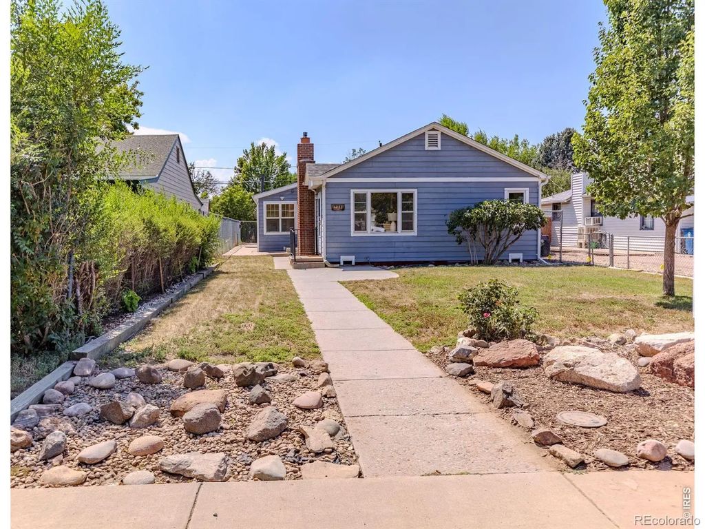 4077 S Washington Street, Englewood