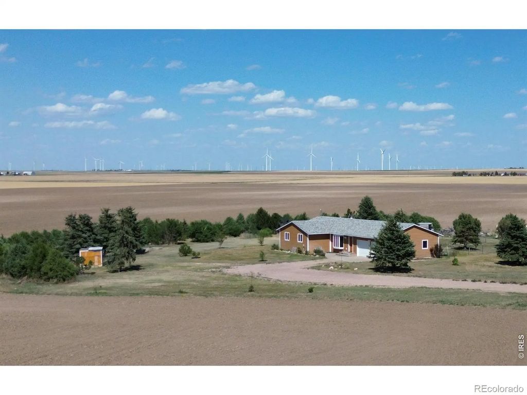 34288 County Road 51, Peetz