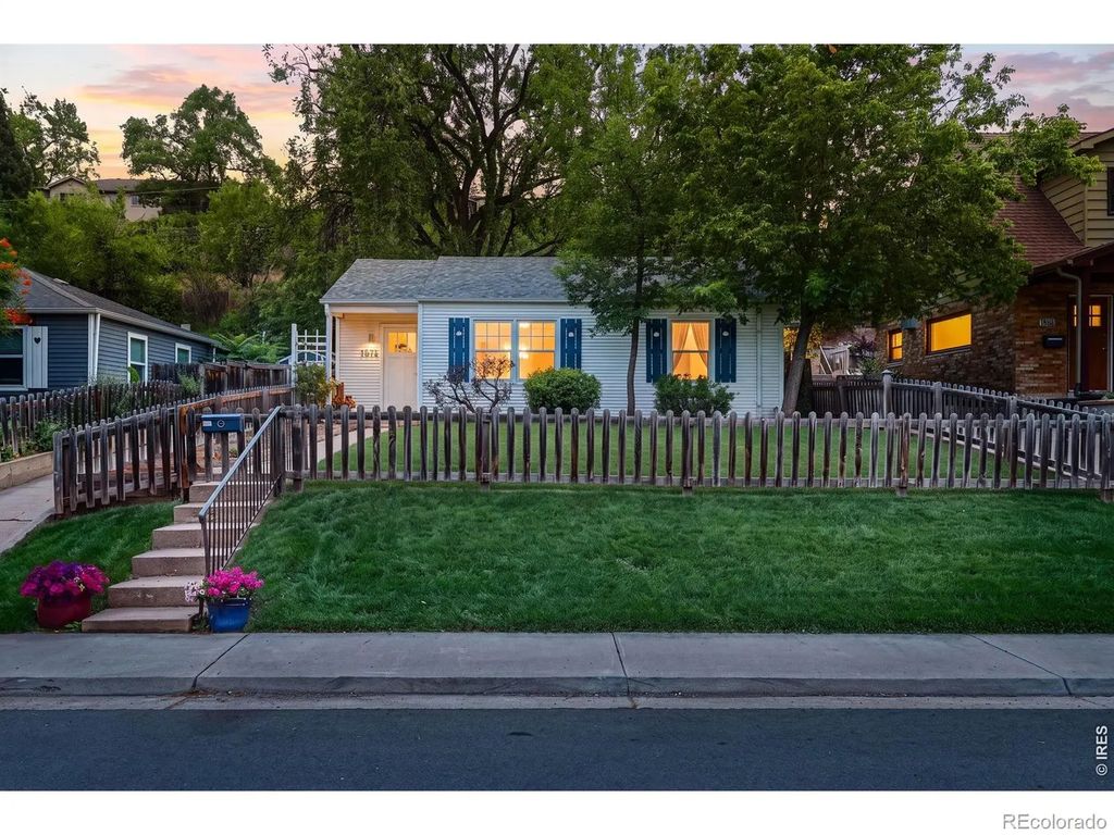 1574 North Street, Boulder