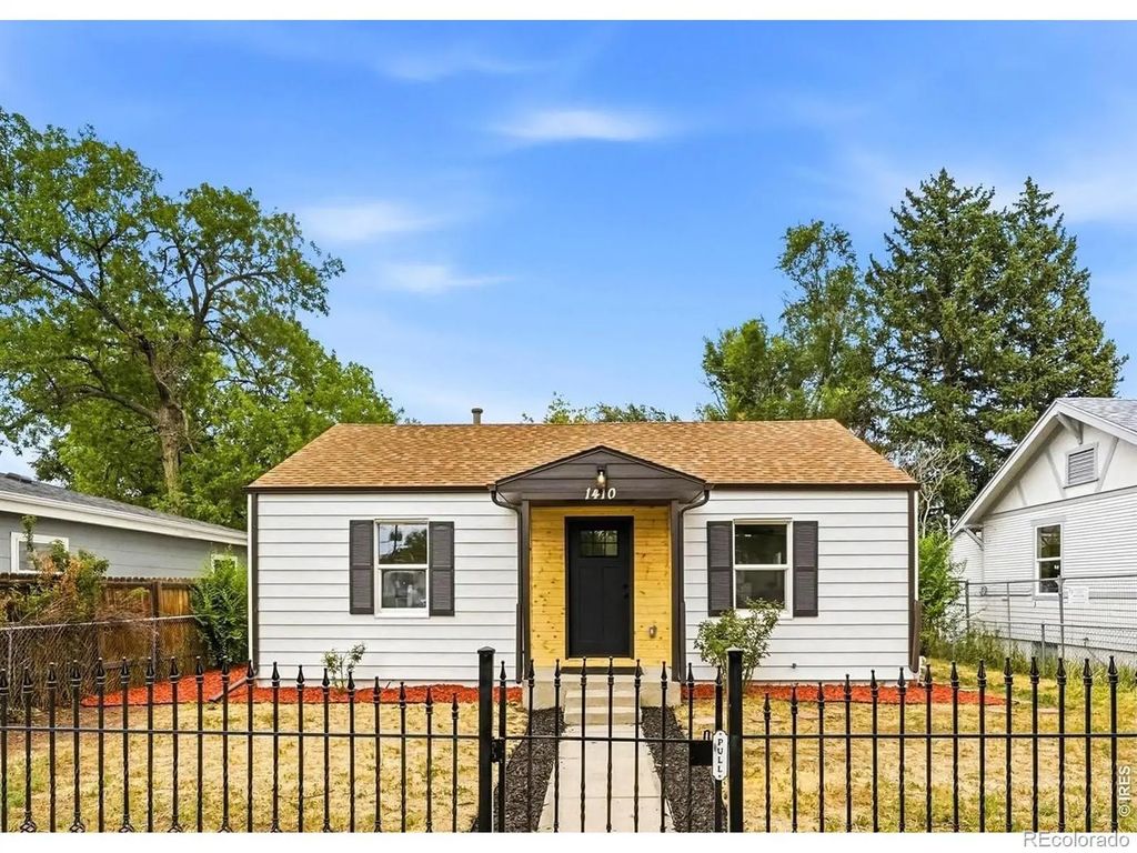 1410 Chase Street, Lakewood