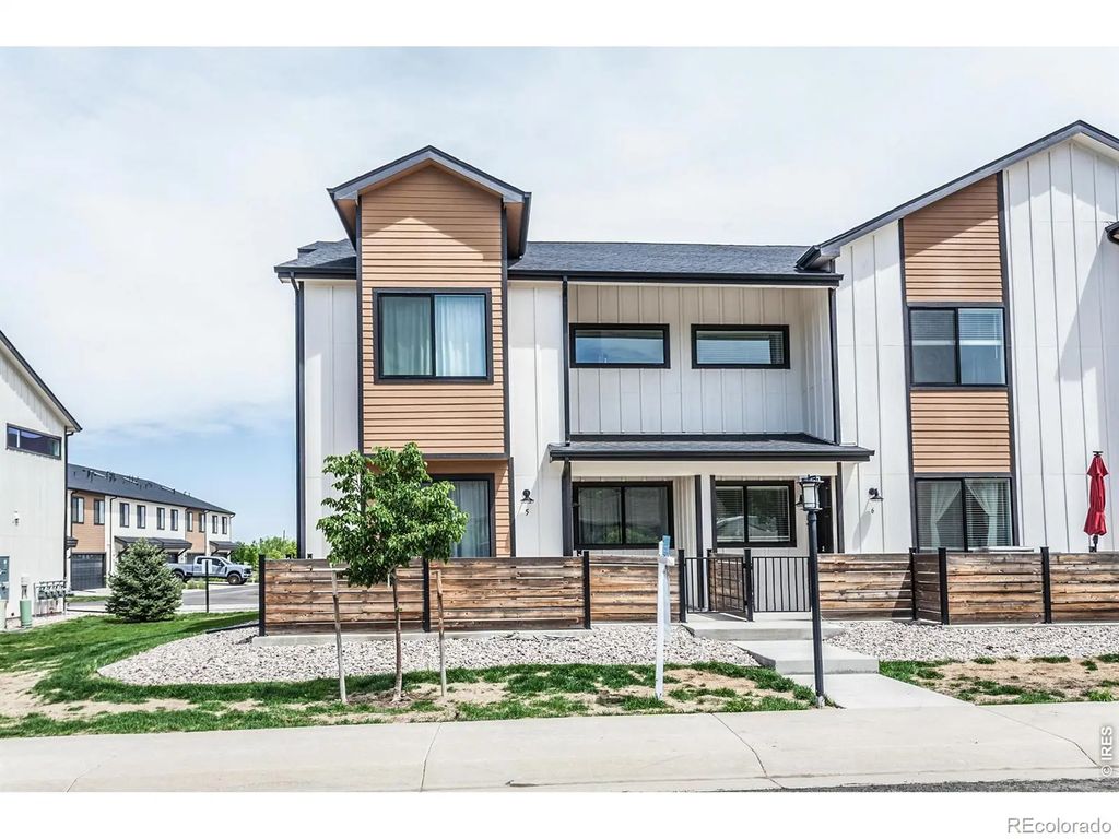 2402 49th Ave Ct 5, Greeley
