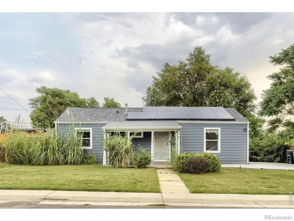 1735 W Burlington Place, Denver