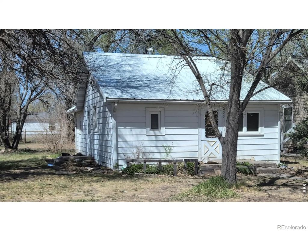 206 N Washington Avenue, Fleming