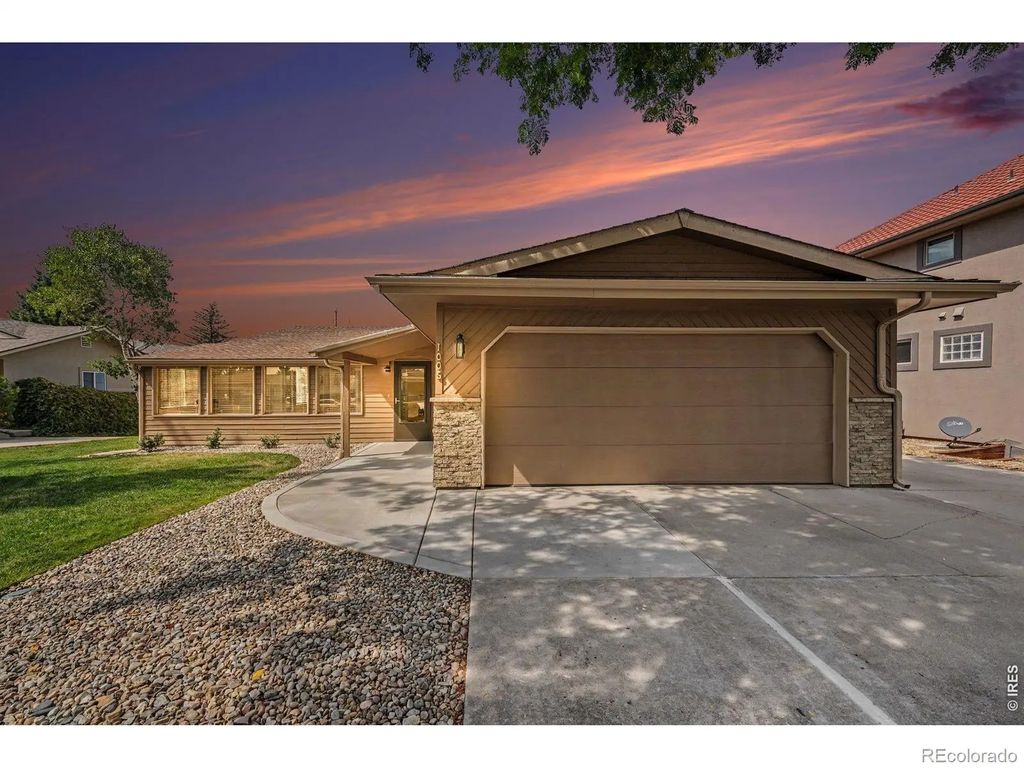 1005 Knobcone Place, Loveland