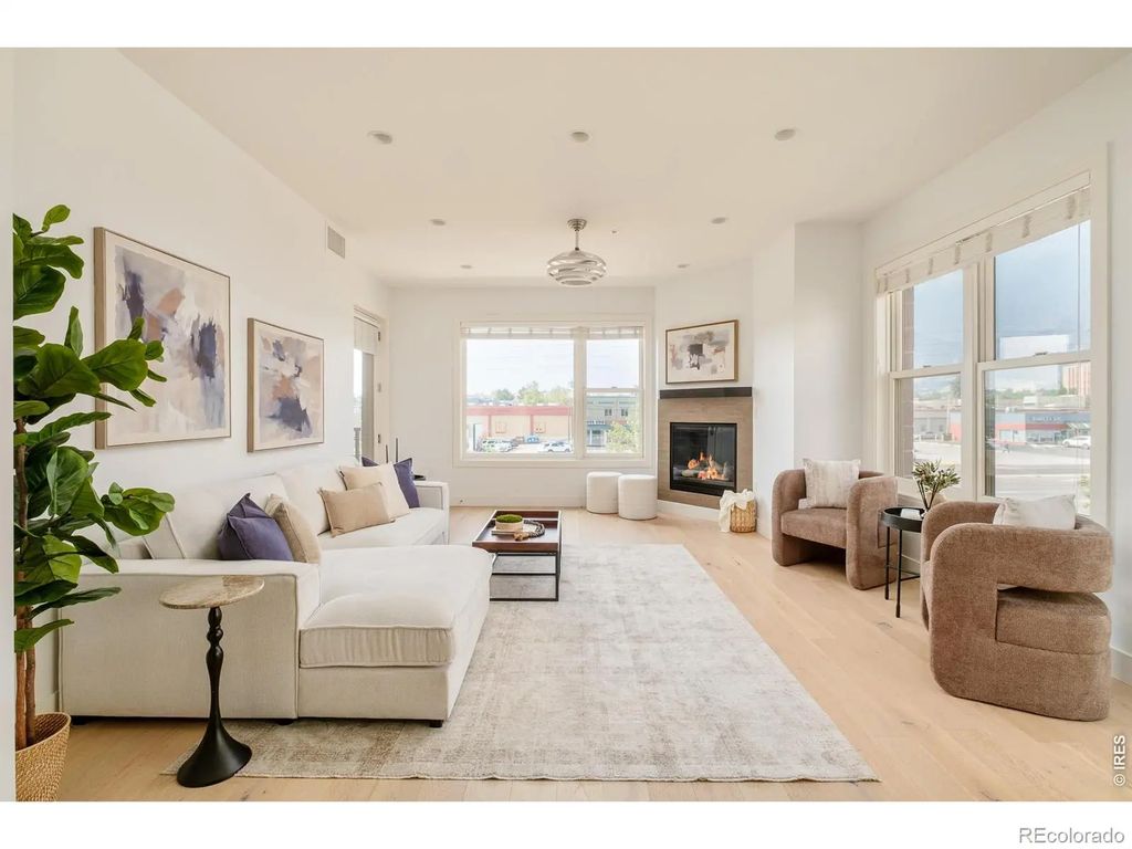 3301 Arapahoe Avenue 222, Boulder