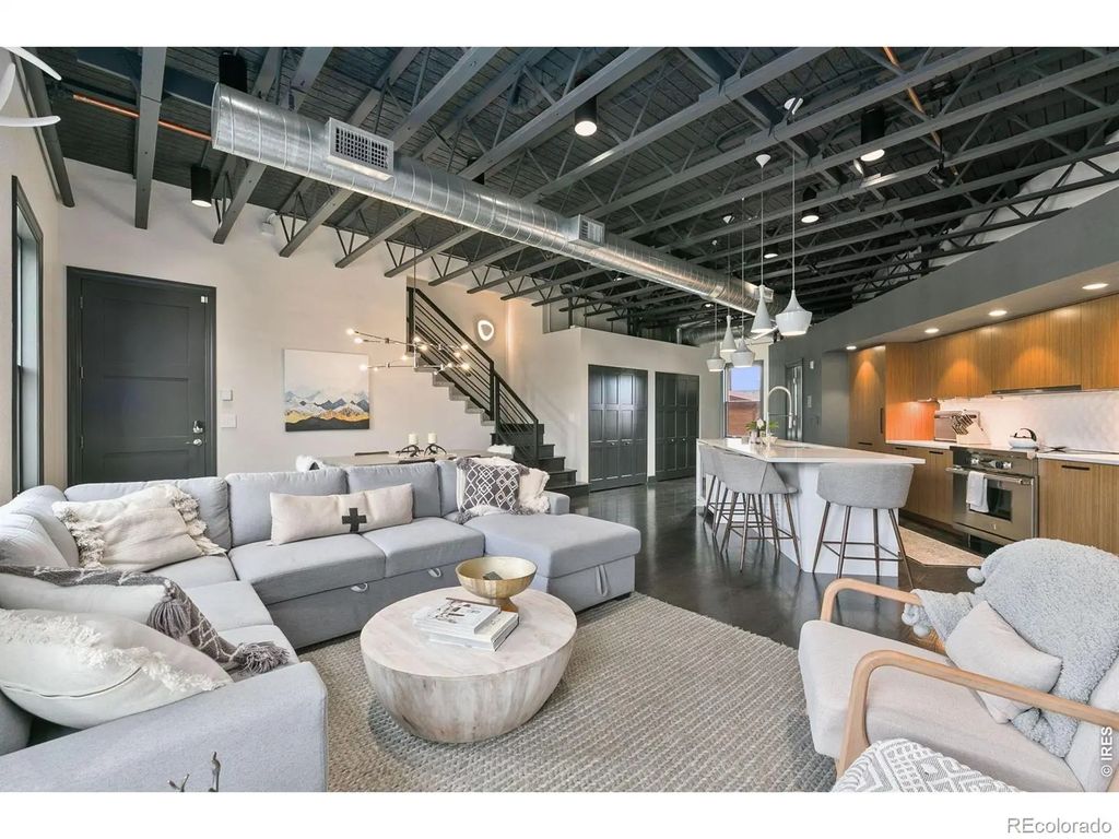 261 Pine Street 206, Fort Collins