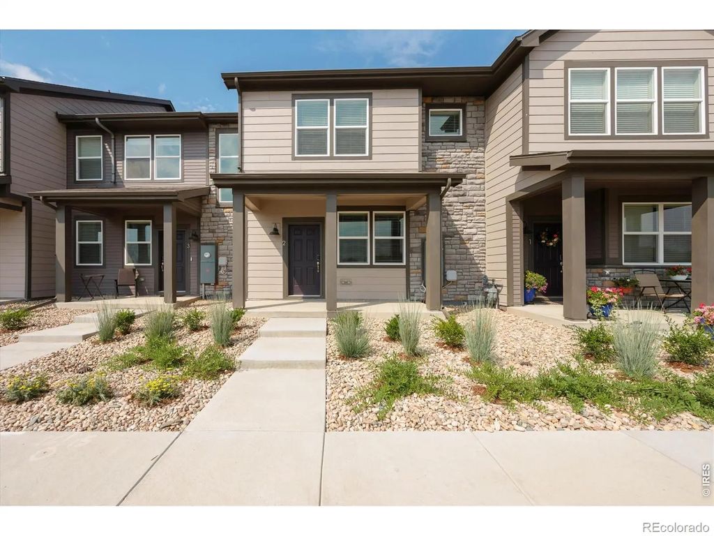 1594 Riverplace Drive 2, Windsor