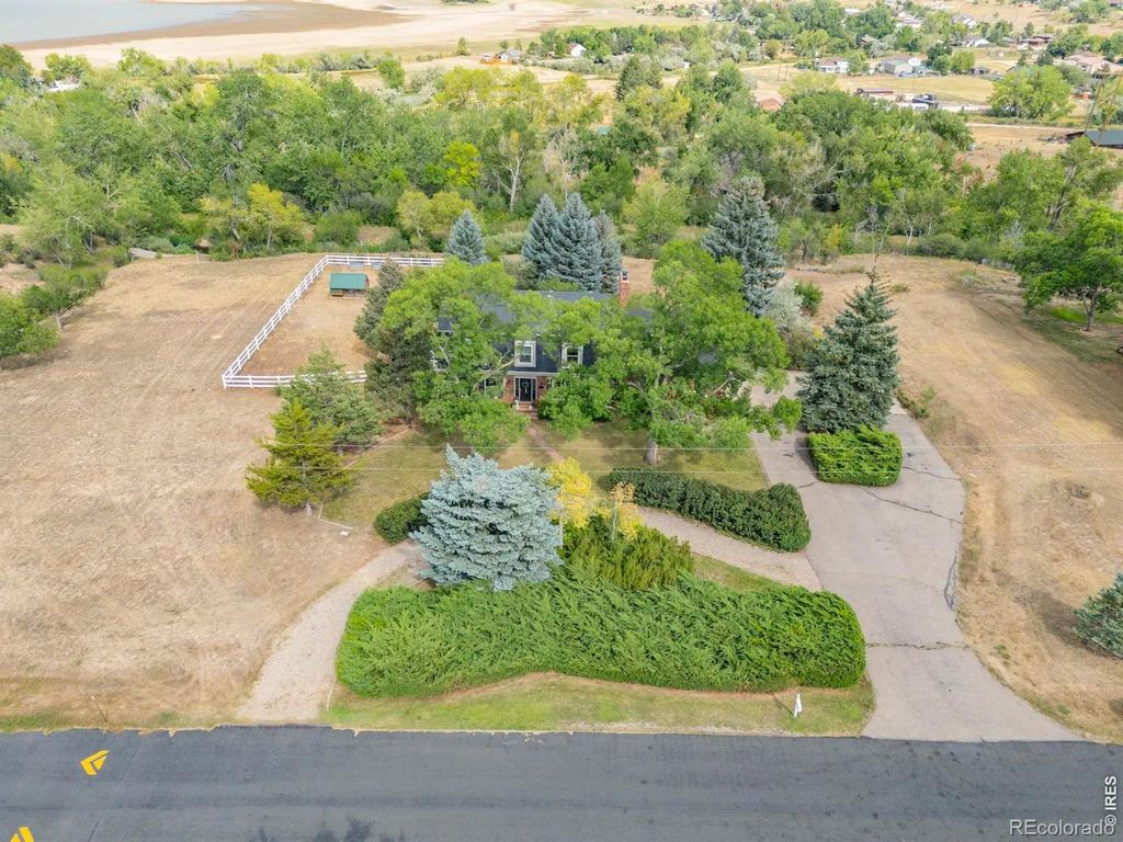 1012 Willowrock Drive, Loveland