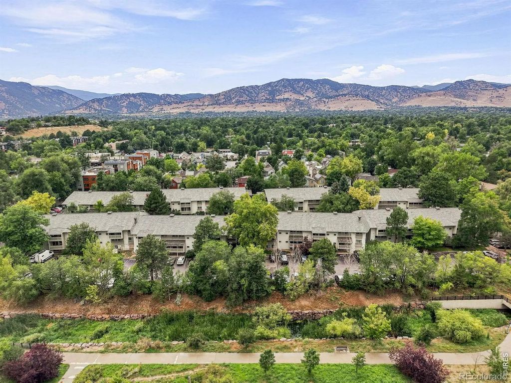2707 Valmont Road 311d, Boulder
