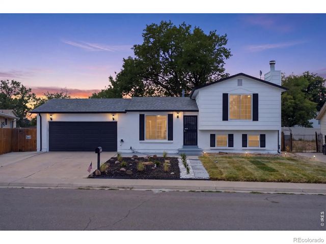 4513 Fairplay Way, Denver