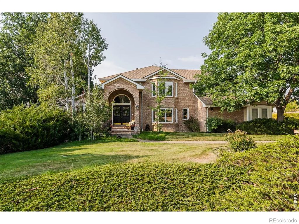 8589 Skyland Drive, Niwot