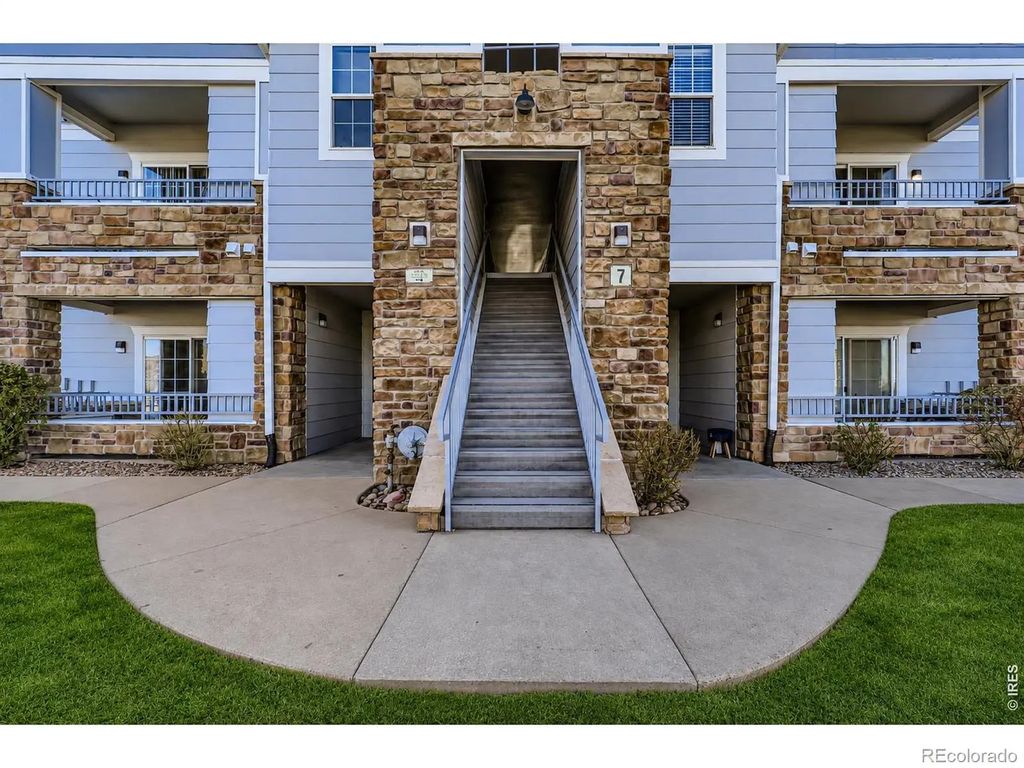 5255 Memphis Street 717, Denver
