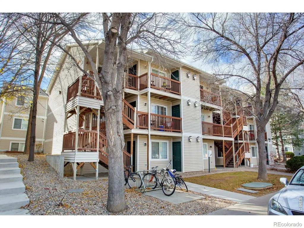 1221 University Avenue 101, Fort Collins
