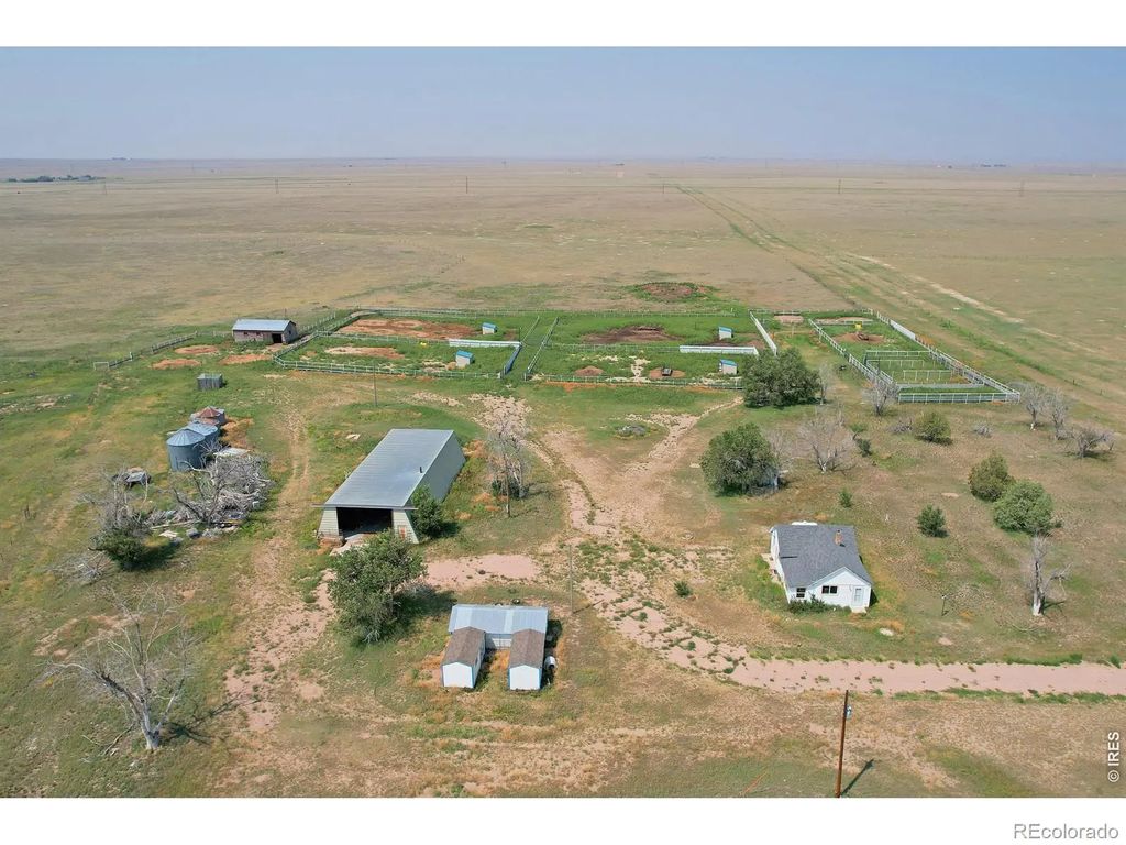 36710 County Road 126, Grover