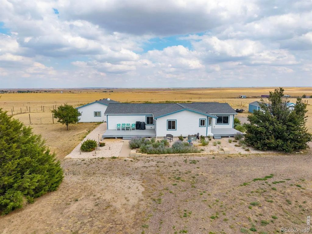 15350 Cavanaugh Road, Keenesburg
