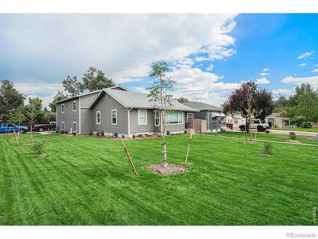 2400 10th Avenue, Greeley