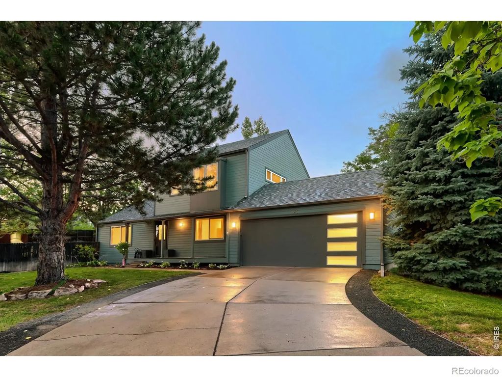 545 Catalpa Court, Louisville