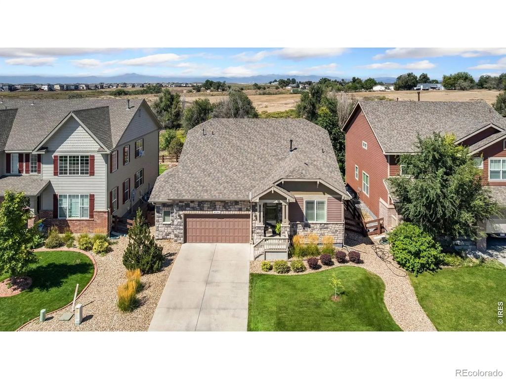 2124 Longfin Court, Windsor