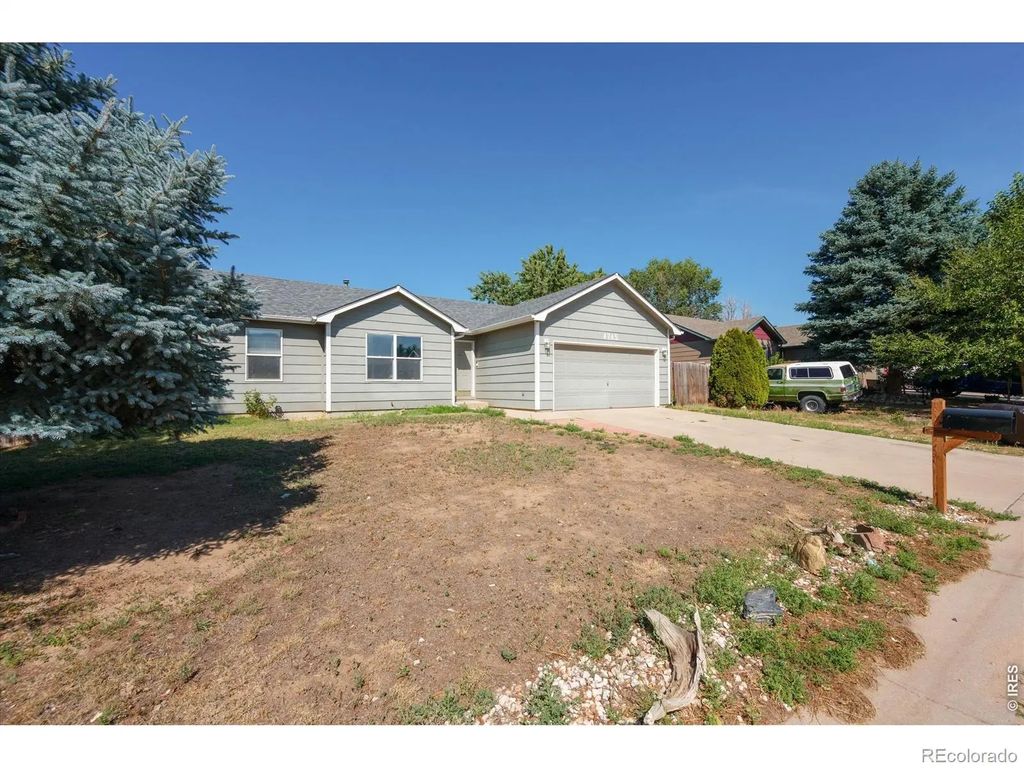 4745 Everglade Court, Greeley