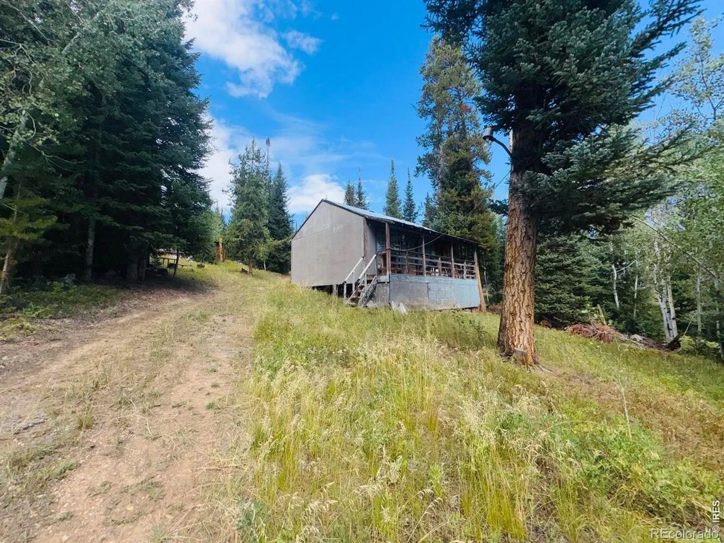 67 Alpine Lane, Walden