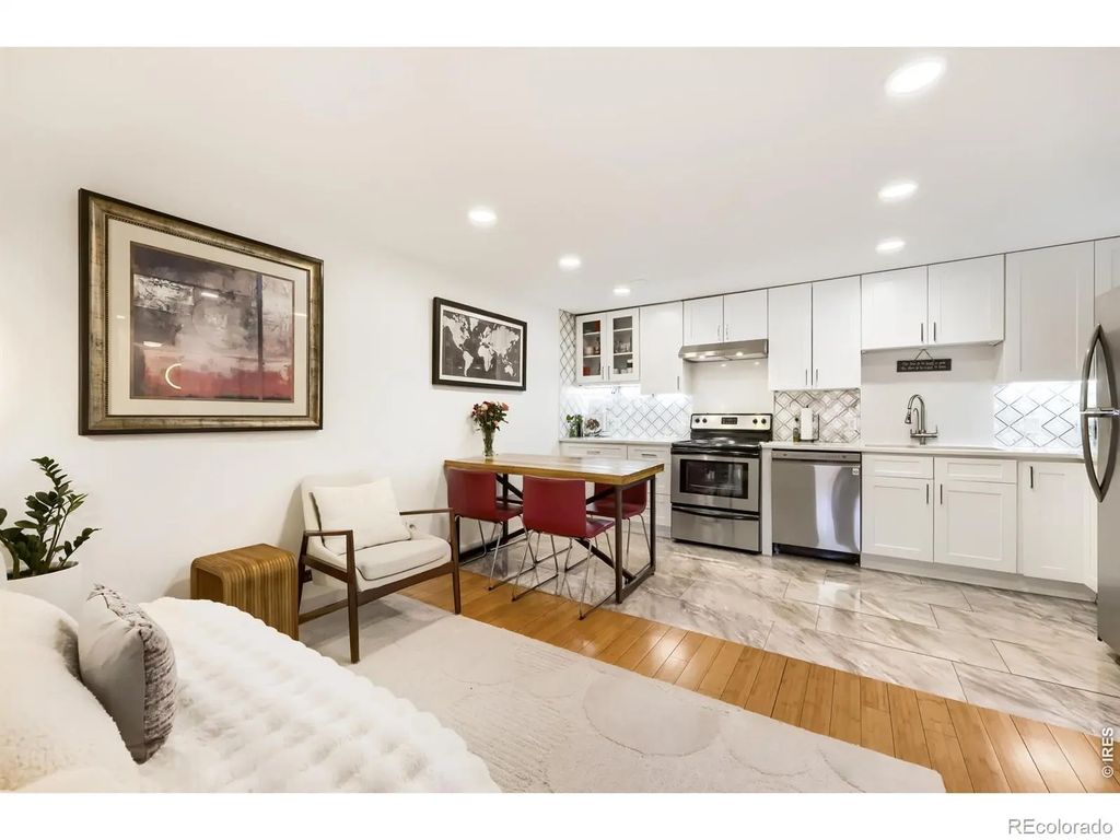 1270 N Marion Street 210, Denver